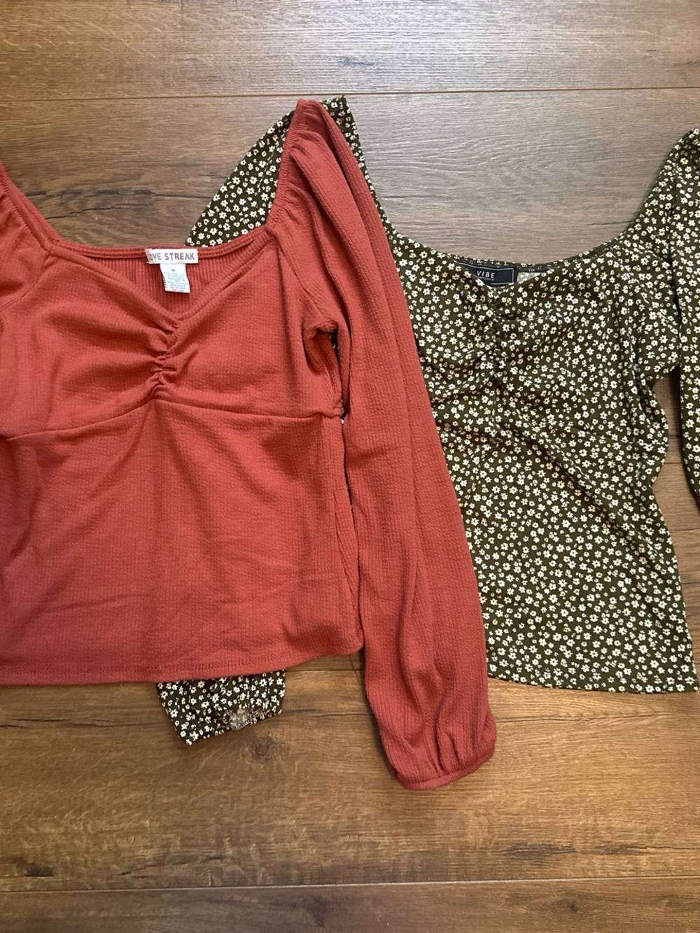 Women's Rust Long Sleeve Scoop Neck Top